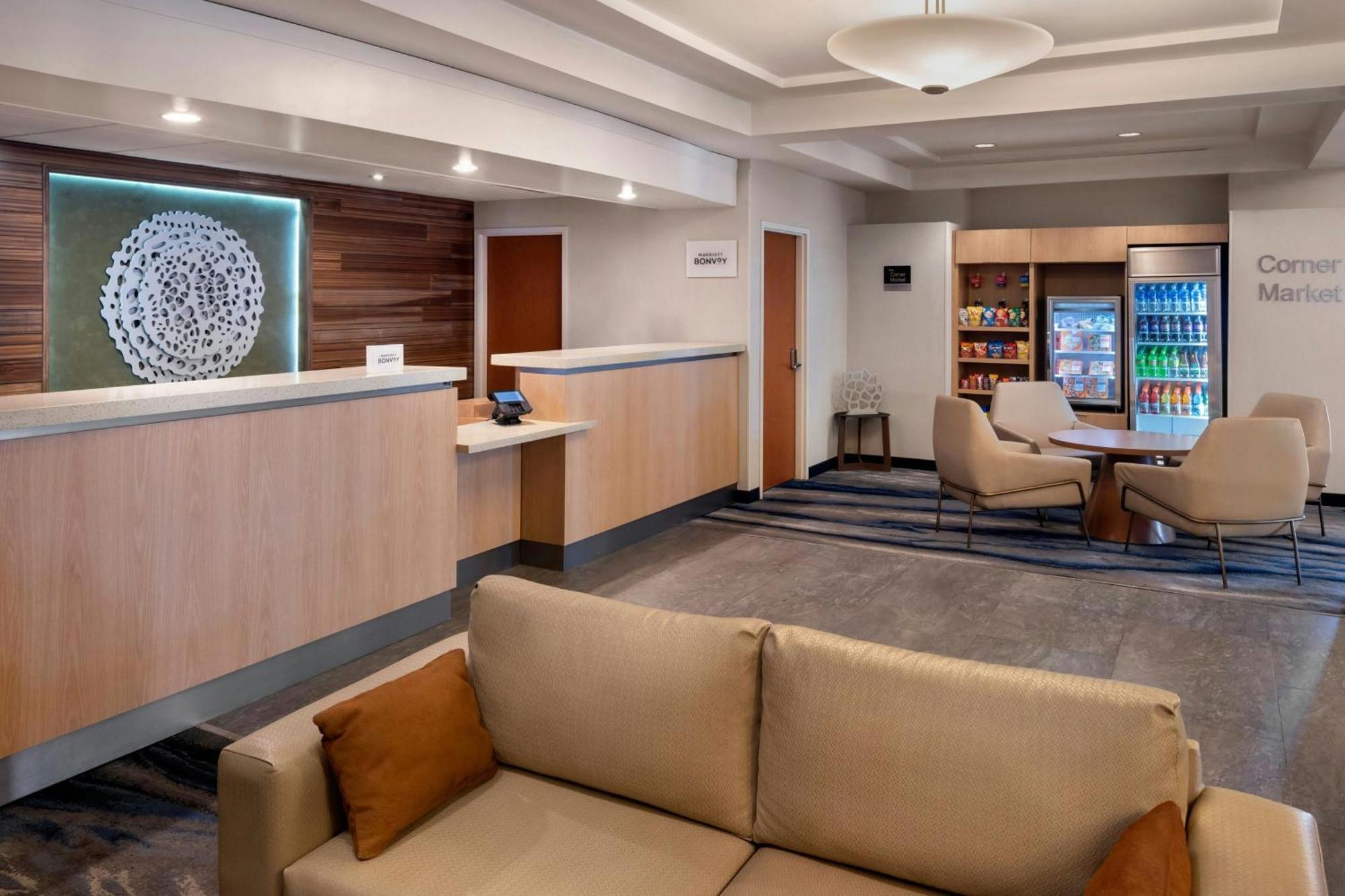 Fairfield Inn & Suites Woodbridge Avenel Buitenkant foto
