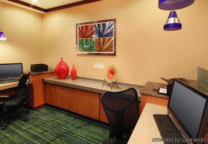 Fairfield Inn & Suites Woodbridge Avenel Faciliteiten foto